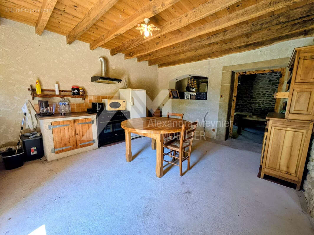 Maison à MONTMIRAL