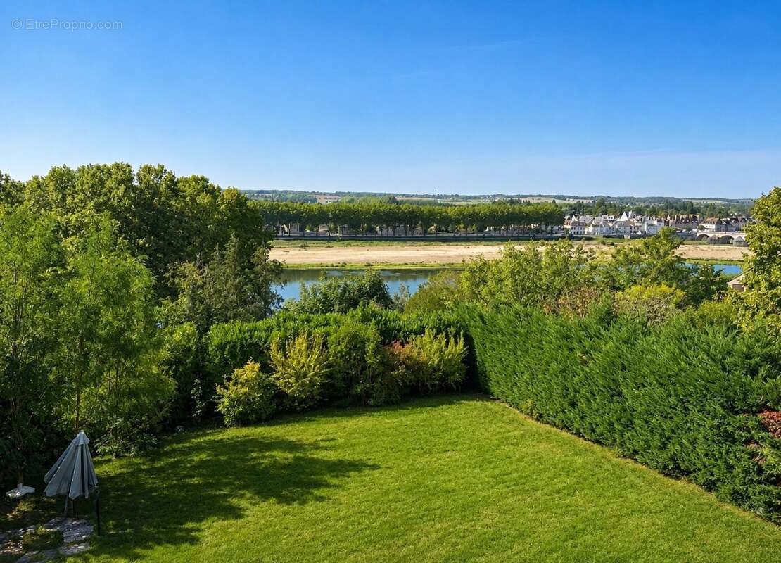 Maison 250 m² à Gien  - photo 6