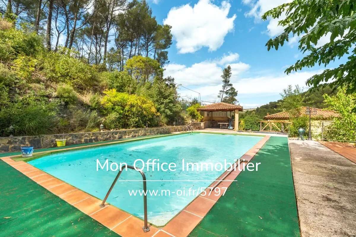 Référence : 5797-GBE - Maison 5 pièces avec piscine et pool house - photo 7