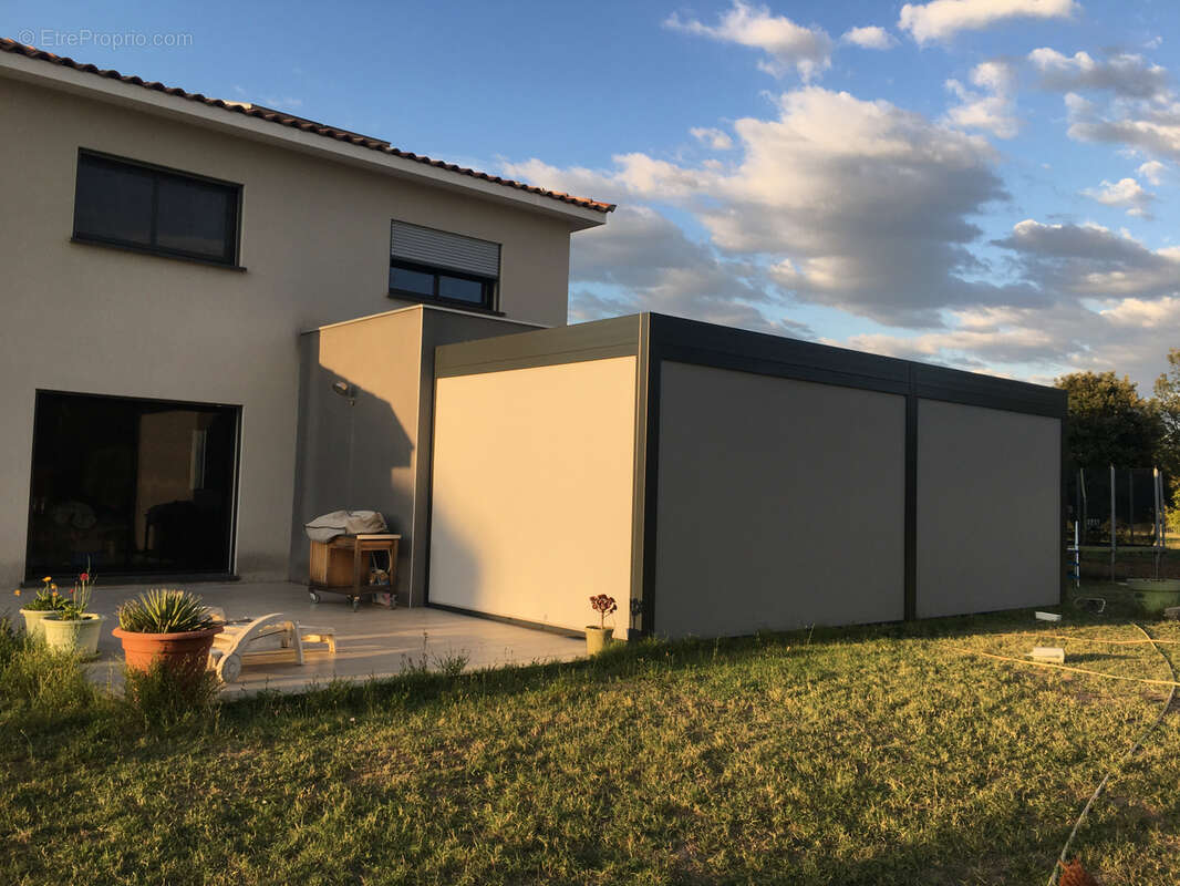 Maison à SAINT-QUENTIN-LA-POTERIE