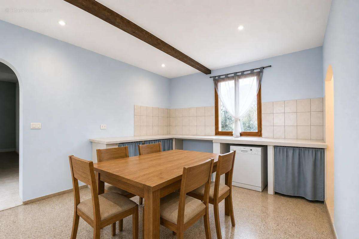 Maison de 187 m² en vente à Conteville - Idéal pour les familles - photo 8