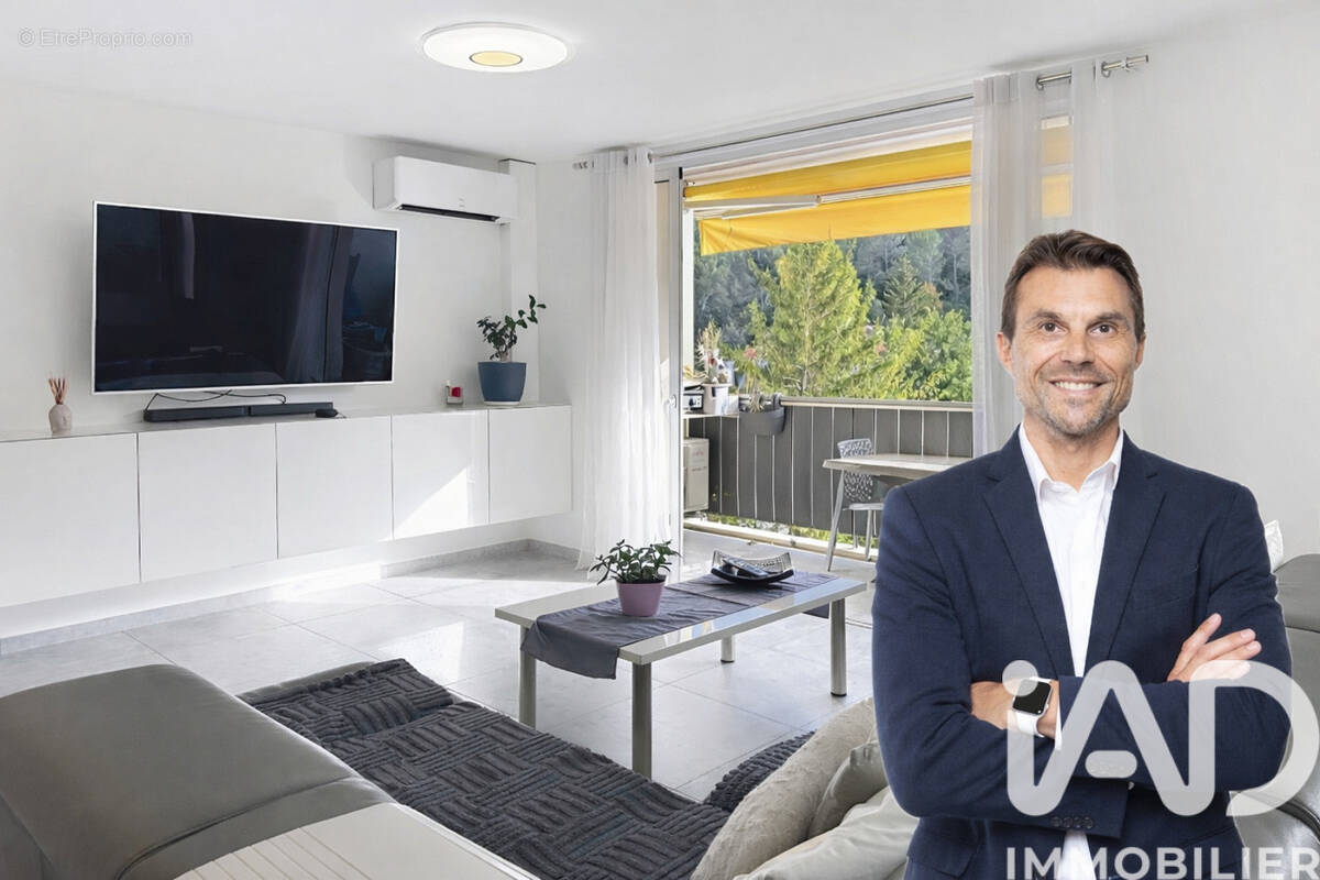 Photo 1 - Appartement à CARNOUX-EN-PROVENCE