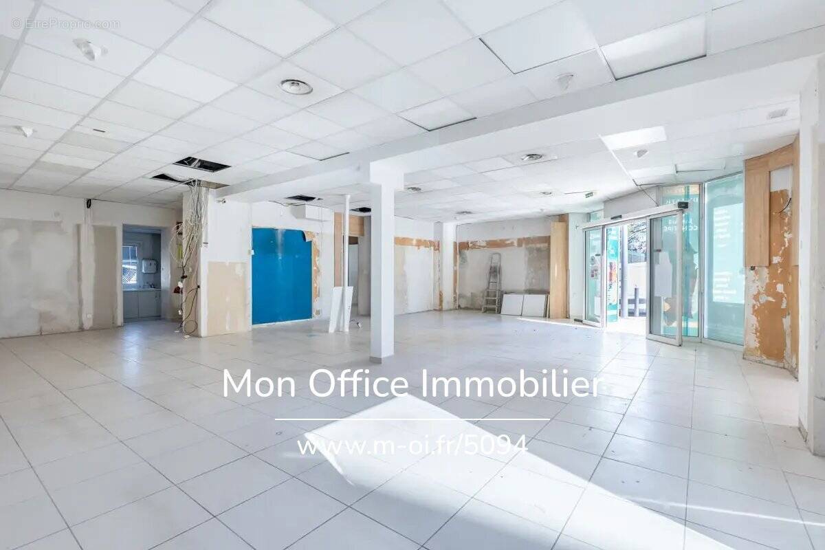 Commerce à MARSEILLE-4E