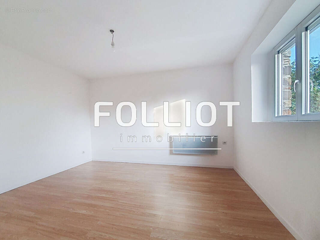 Maison à LA HAYE-DU-PUITS