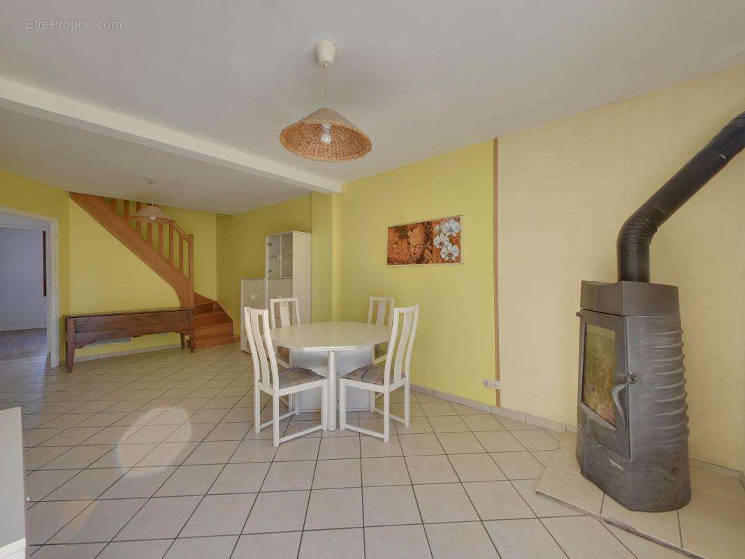 Maison à TREMBLAY-EN-FRANCE