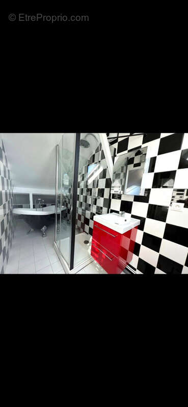 Maison à VILLENEUVE-LE-ROI