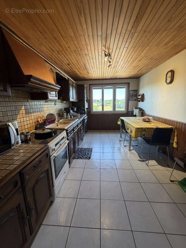 Maison en pierre (223 m2) avec terrain 1102 m2 à jonzieux 42 (pilat) - photo 14
