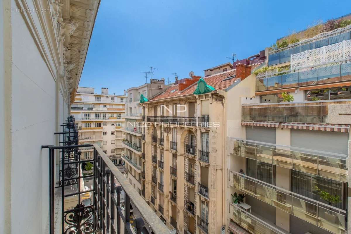 Appartement à NICE