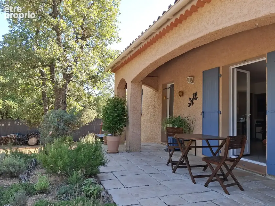 A Régusse Villa de 104m2 avec piscine et garage - photo 5