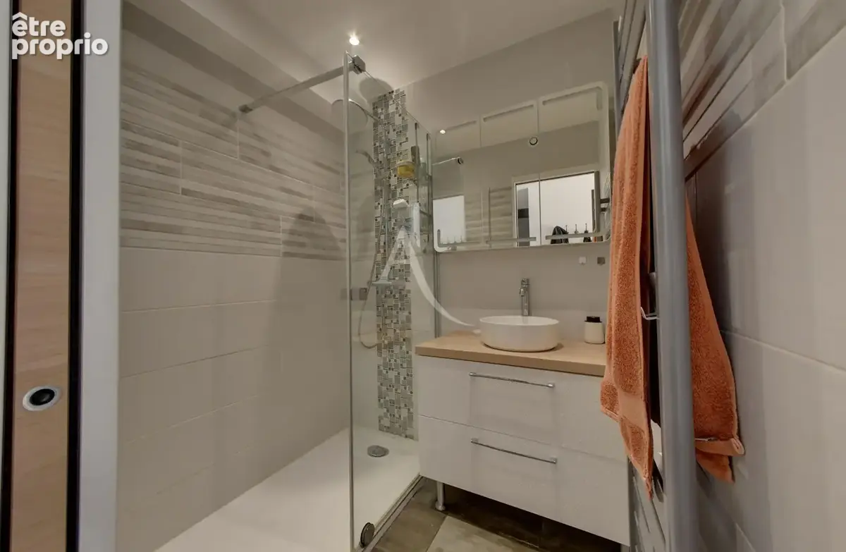 Maison individuelle 7 pièces 156 m² Chevry-Cossigny - superbes prestations ! - photo 7
