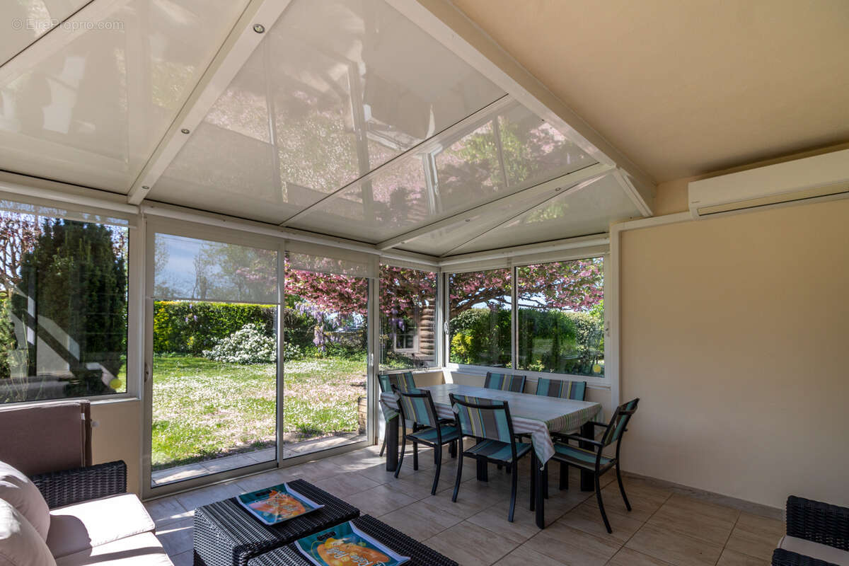 Maison à FONTCOUVERTE