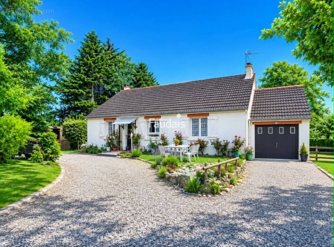 Maison à LITHAIRE