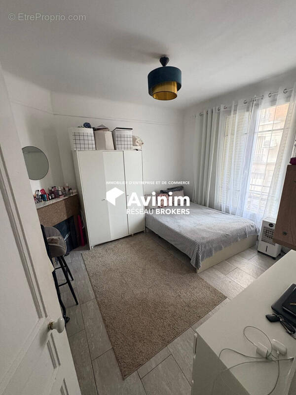 Appartement à AUBERVILLIERS