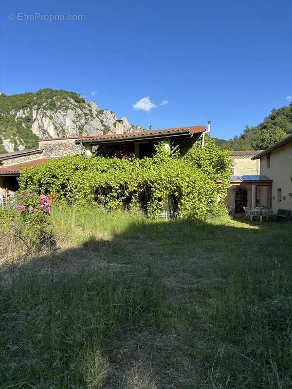 Maison 128 m² à Barbieres  - photo 7