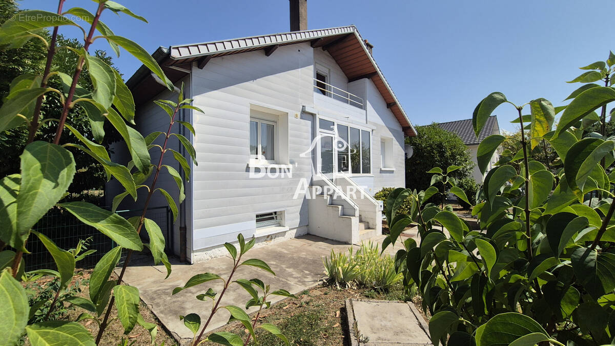 Maison à BATILLY