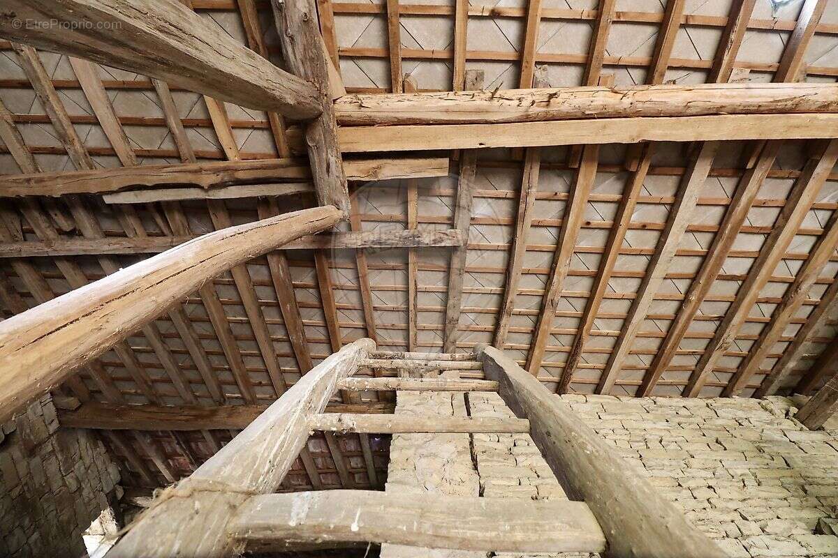 Parking à VERMENTON