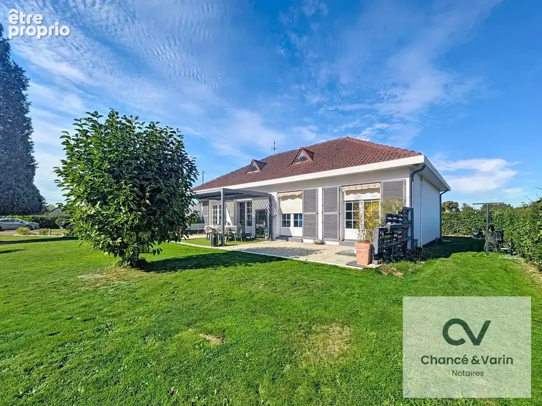 Photo Maison à Le Pre-D'auge au prix de 267 750€