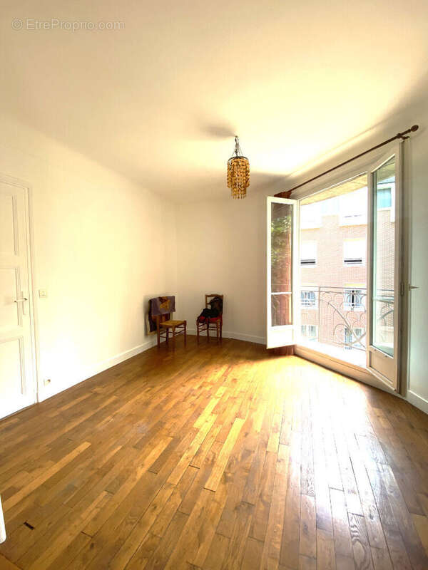 Appartement Clichy 2/3 pièce(s) 60 m2 - photo 3