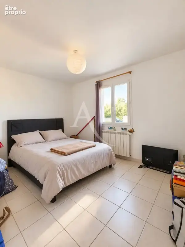 Ouveillan - maison 3 chambres - 89m² - jardin avec piscine sans vis a vis - photo 7