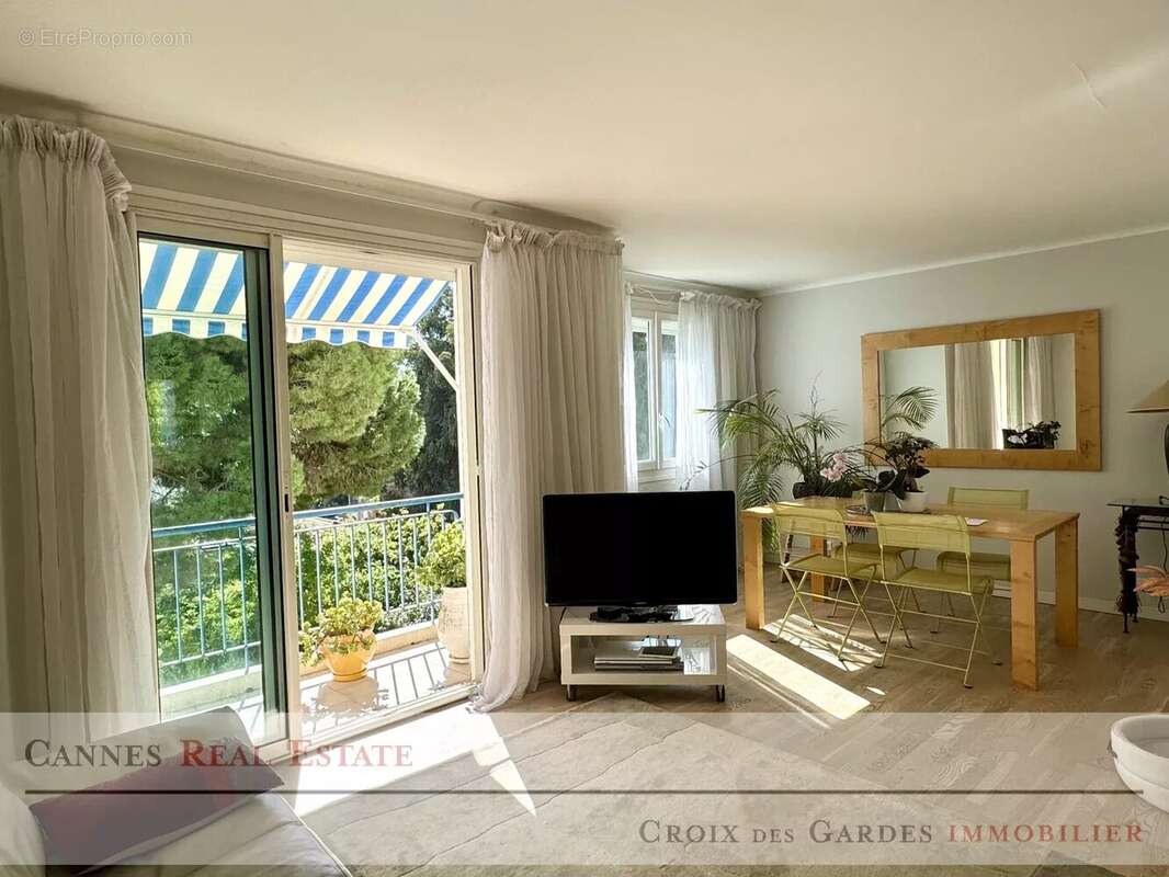 Appartement à CANNES