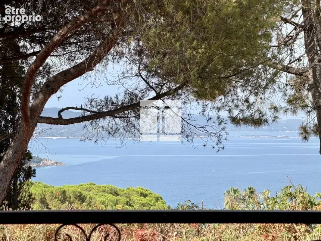 Villa a renover - vue mer - ruppione - photo 2