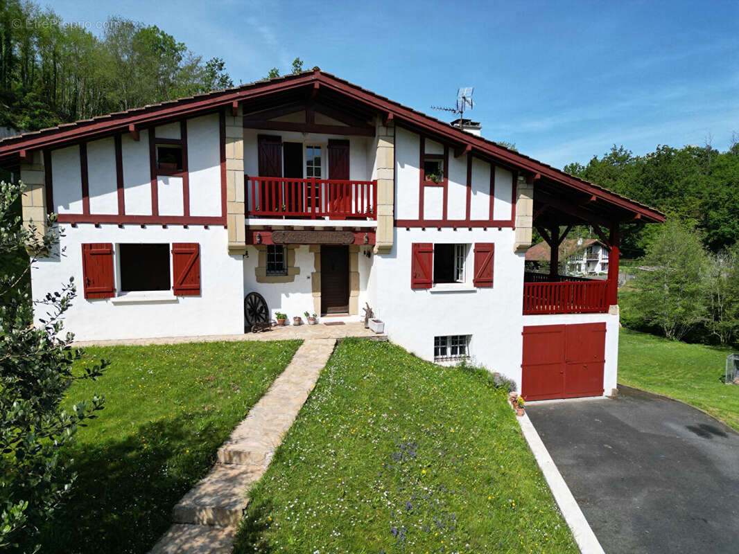 Maison à BIRIATOU