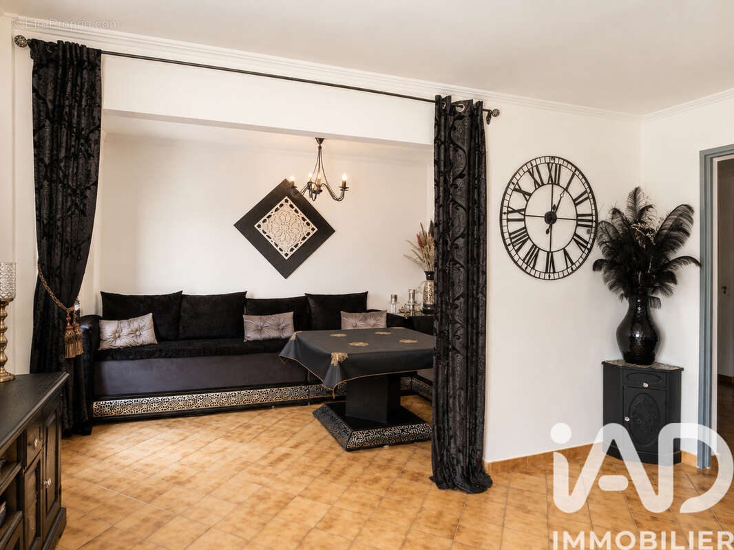 Photo 4 - Appartement à VALREAS