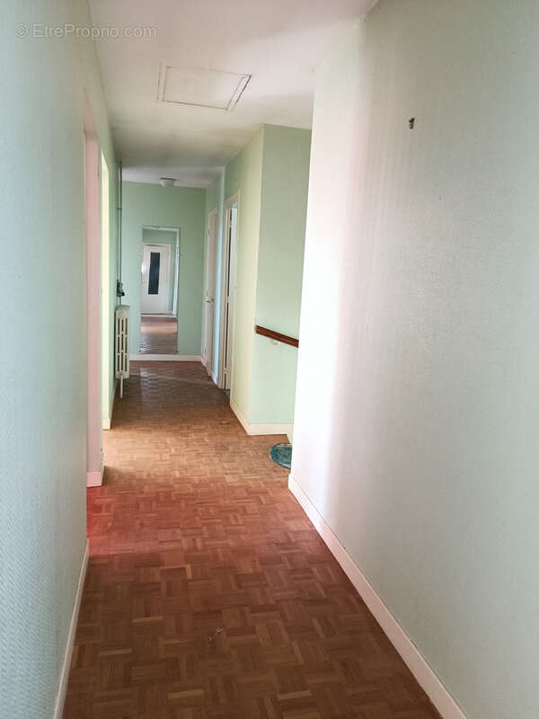 Maison à SANCERGUES