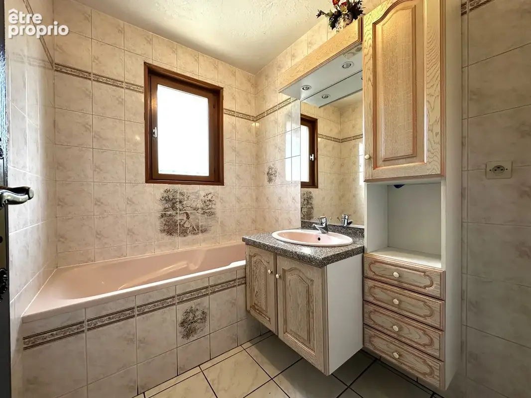 Maison 4 pièces 87 m² à vendre à Scionzier (74950) - photo 6