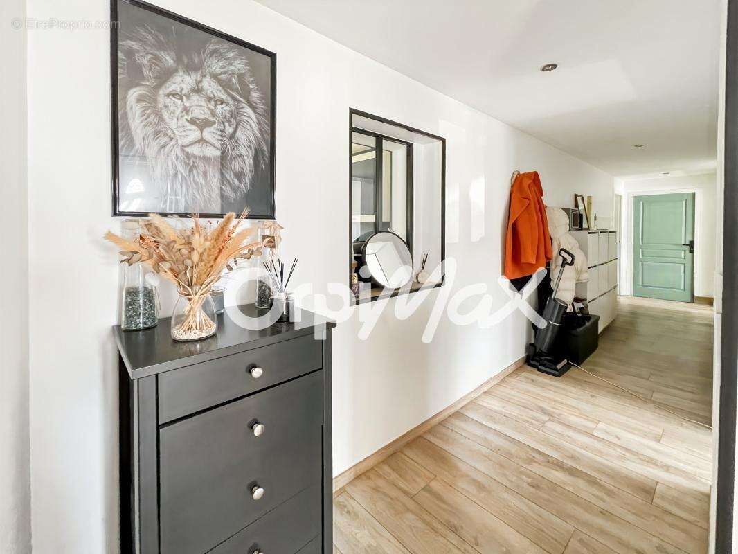 Maison À Vendre 160 M² BAINCTHUN - photo 2
