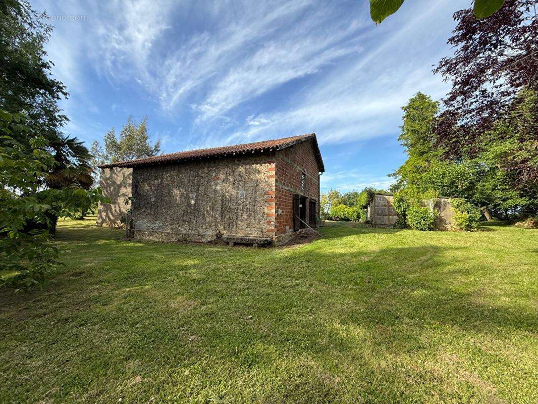 Maison à BEAUMARCHES