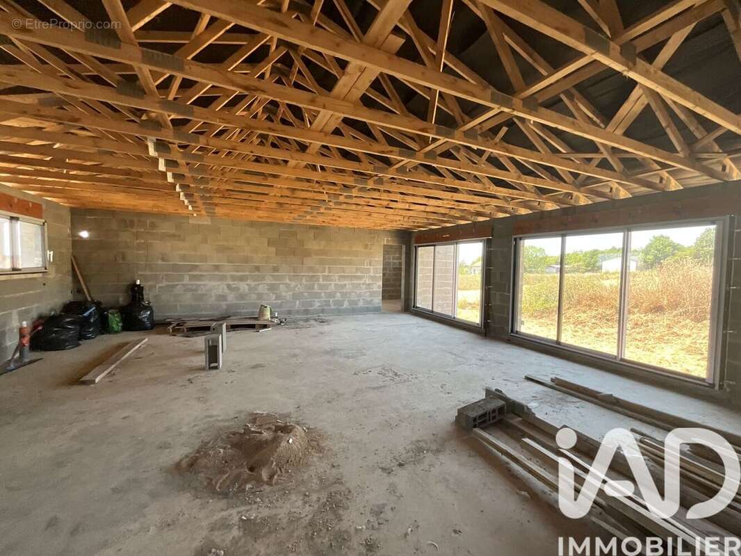 Photo 7 - Maison à VIVONNE