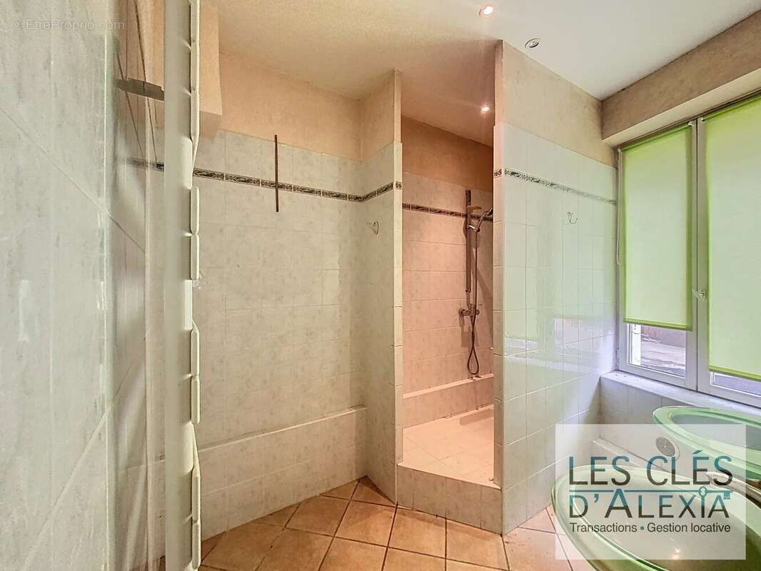 Maison à CHASSE-SUR-RHONE