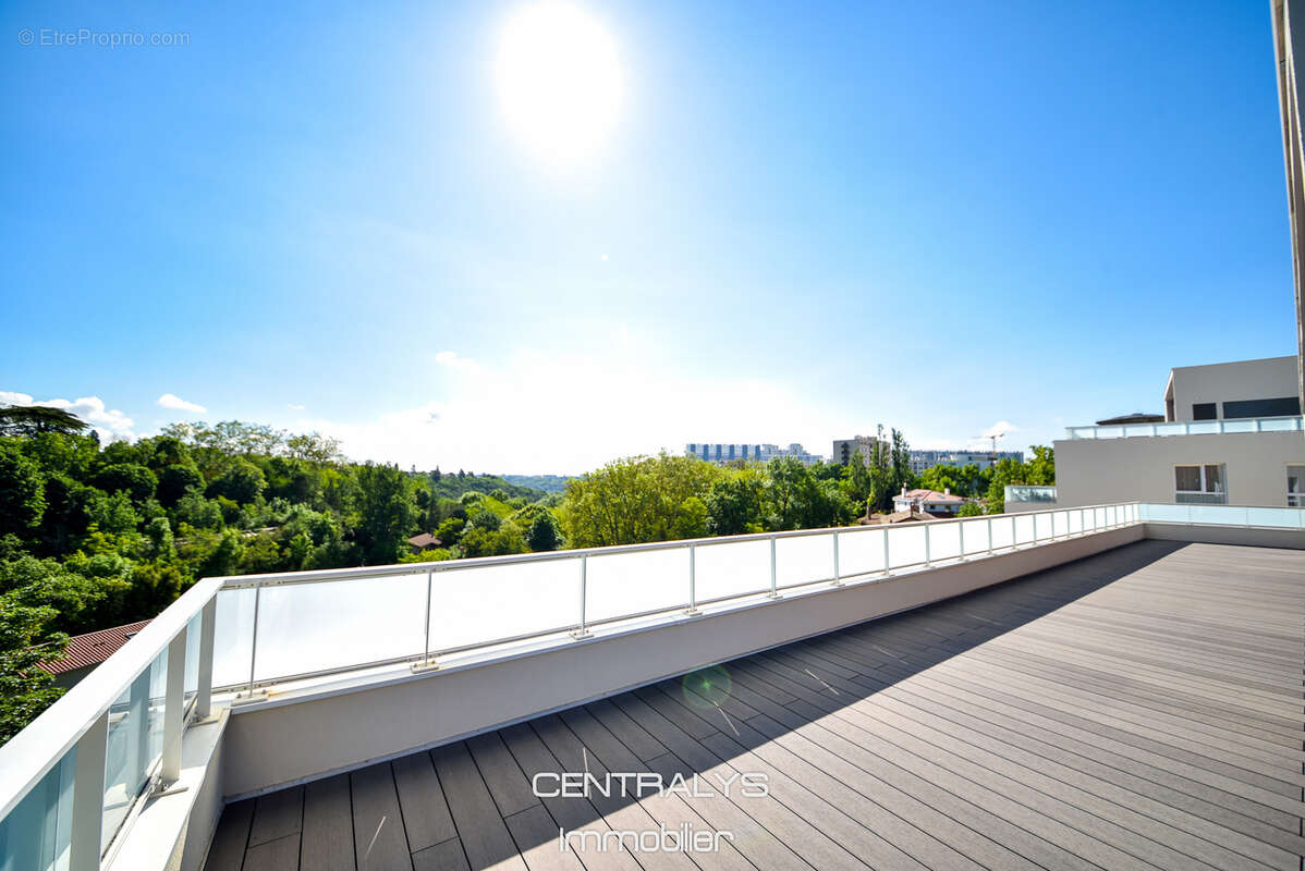 Appartement à CHAMPAGNE-AU-MONT-D'OR