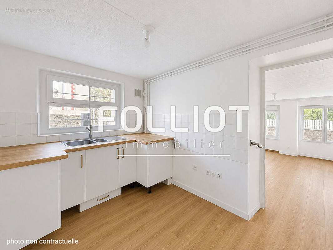 Appartement à SAINT-PAIR-SUR-MER