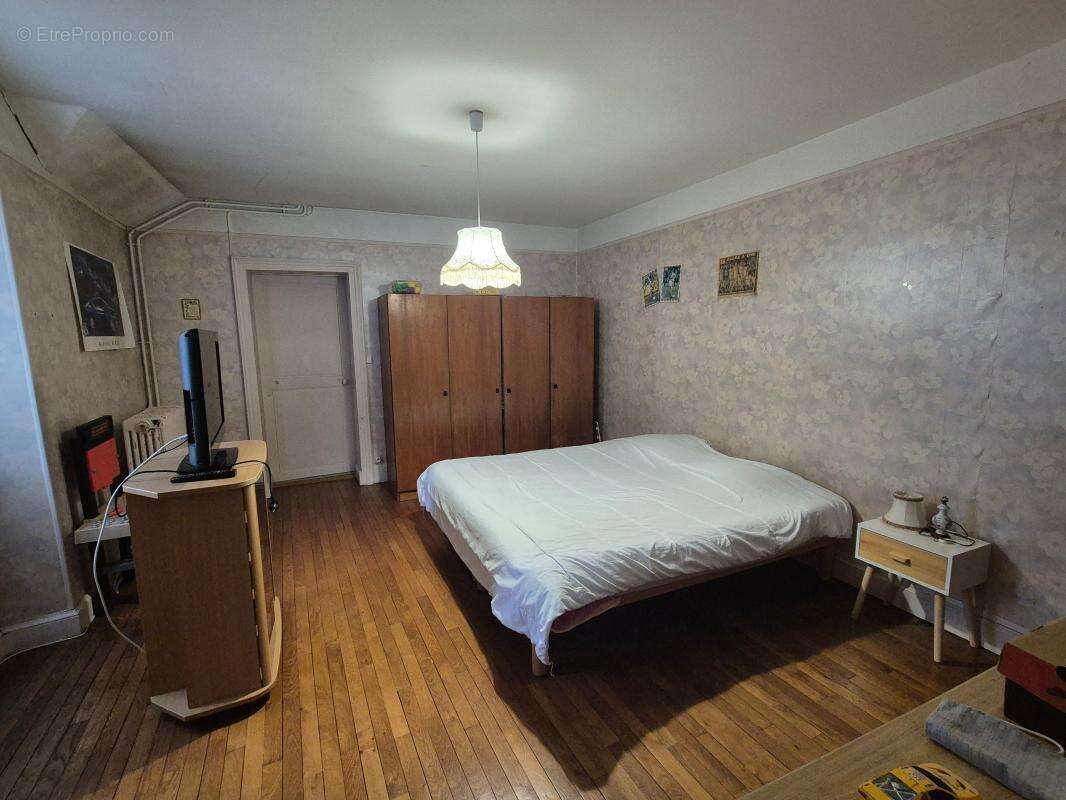 Maison à SANCERGUES