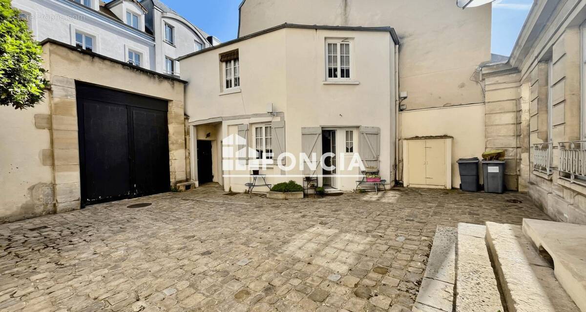 Maison à SAINT-GERMAIN-EN-LAYE