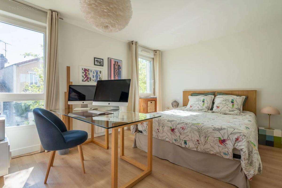 Appartement à NOGENT-SUR-MARNE