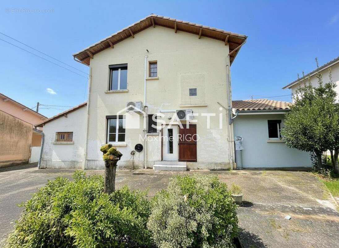 Photo 2 - Maison à SAINT-PARDOUX-ISAAC