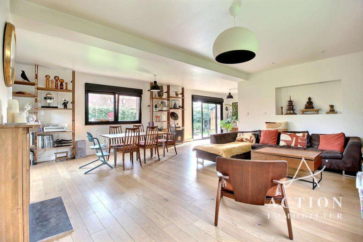 Maison à LYS-LEZ-LANNOY