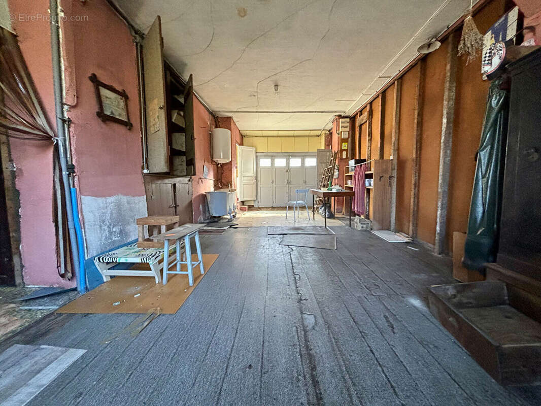 Appartement à SAINT-LEONARD-DE-NOBLAT