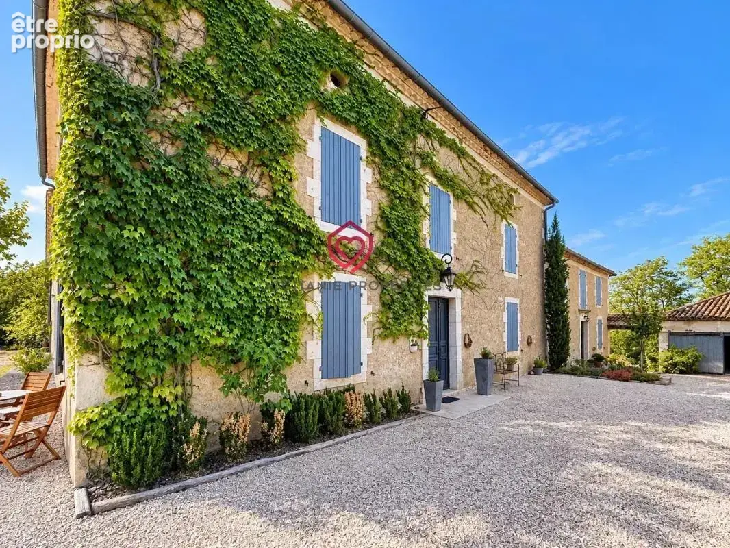 Photo Maison à Saint-Paul-De-Baise au prix de 949 500€