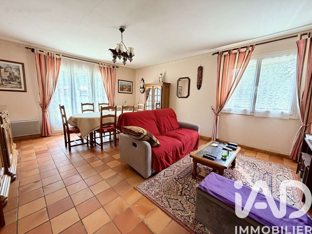 Photo 3 - Maison à BRIE