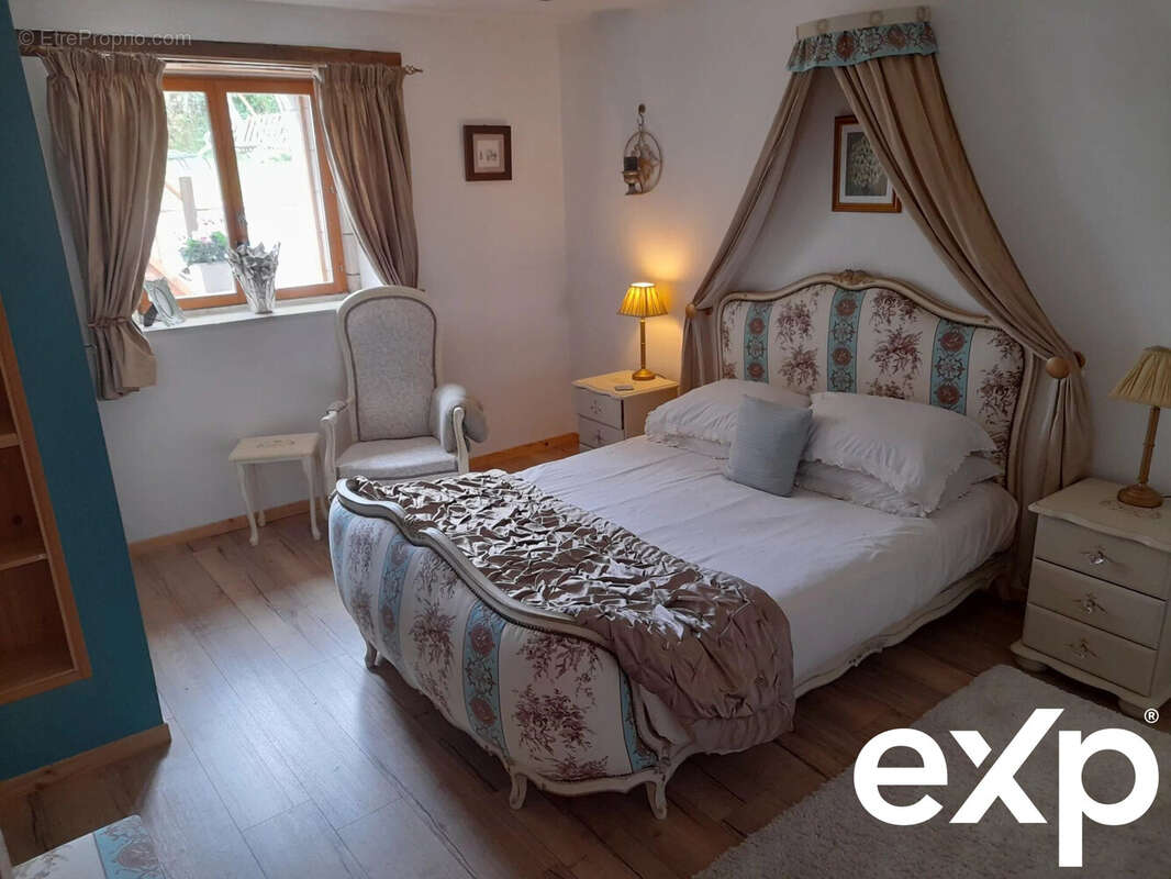 Maison à SAINT-PRIVAT-DES-PRES