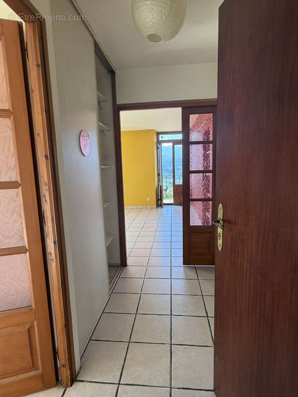 Bel Appartement T3 avec 2 balcons - photo 13
