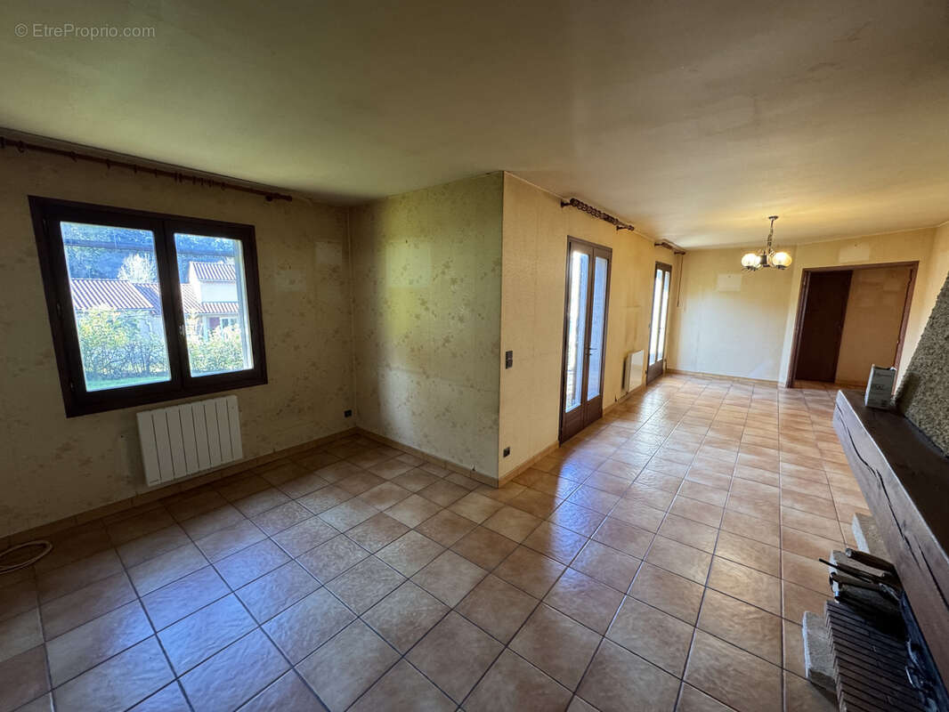 Maison à PONT-DE-LARN