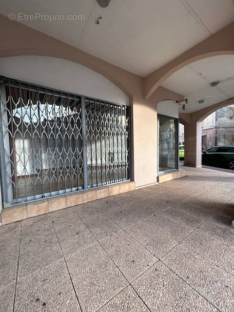 Commerce à CHAUMONT