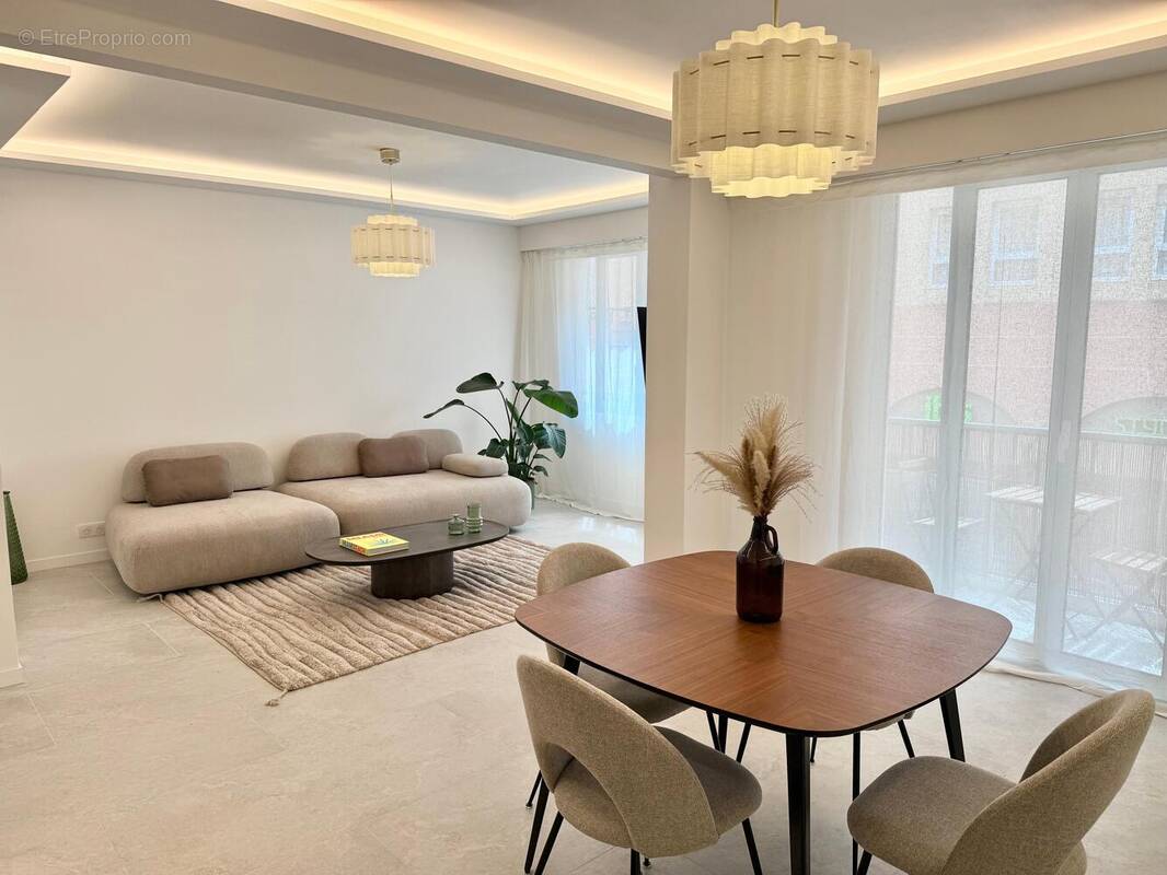 Photo 1 - Appartement à NICE