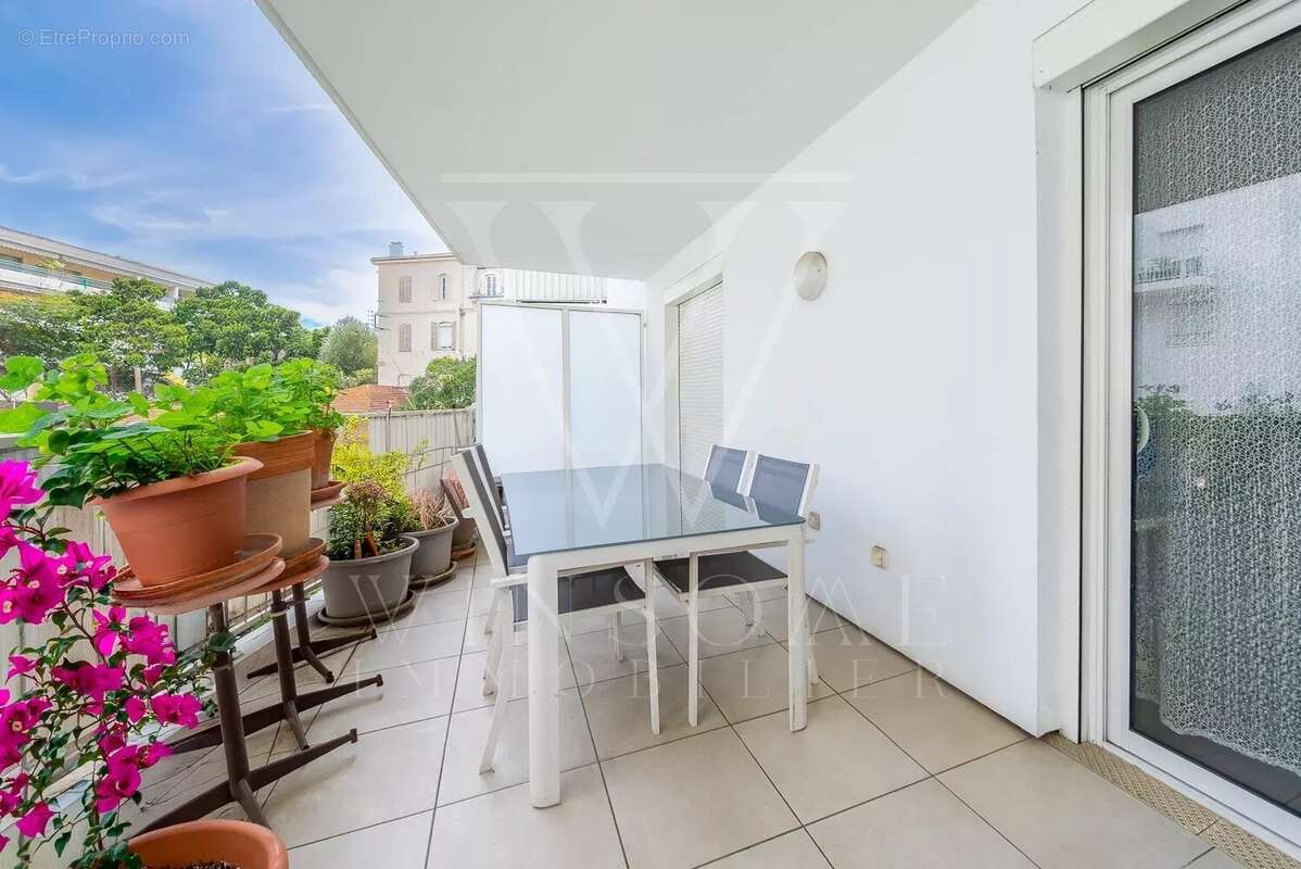 Appartement à CANNES