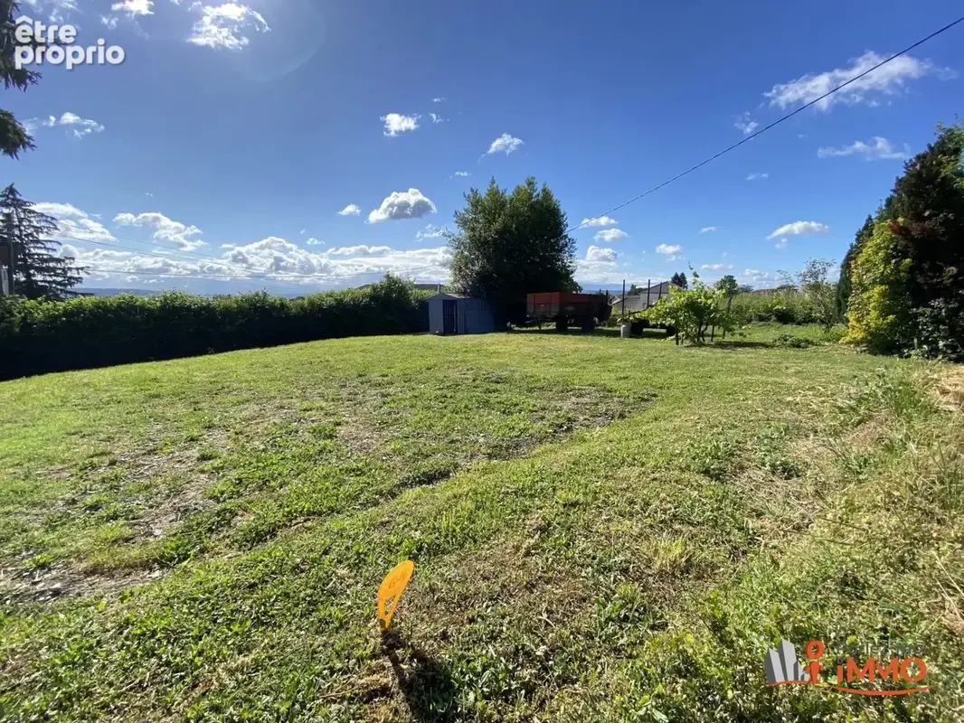 À VENDRE : Rare Terrain Plat de 500 m² – Maubec (38300) - photo 5